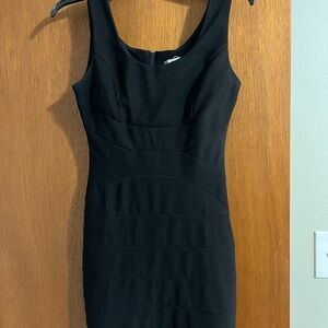 Elegant Black Sleeveless Dress